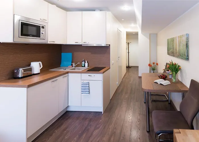 Your Apartment. アパート *